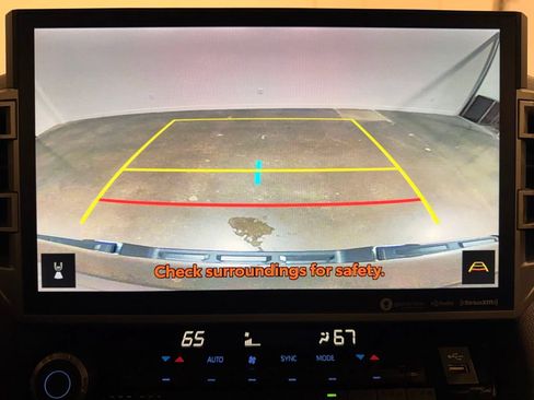 Used 2022 Toyota Tundra Limited w/ Power Package RWD image 21