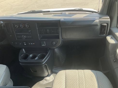Used 2022 Chevrolet Express 2500 w/ Driver Convenience Package image 20