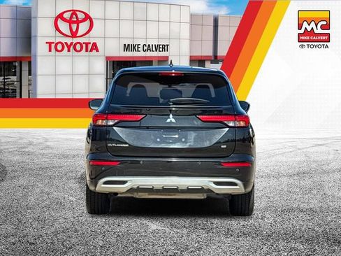 Used 2024 Mitsubishi Outlander SE AWD/4WD image 4