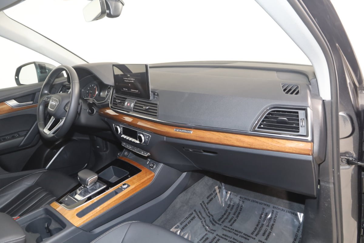 Used 2023 Audi Q5 2.0T Premium AWD/4WD image 33