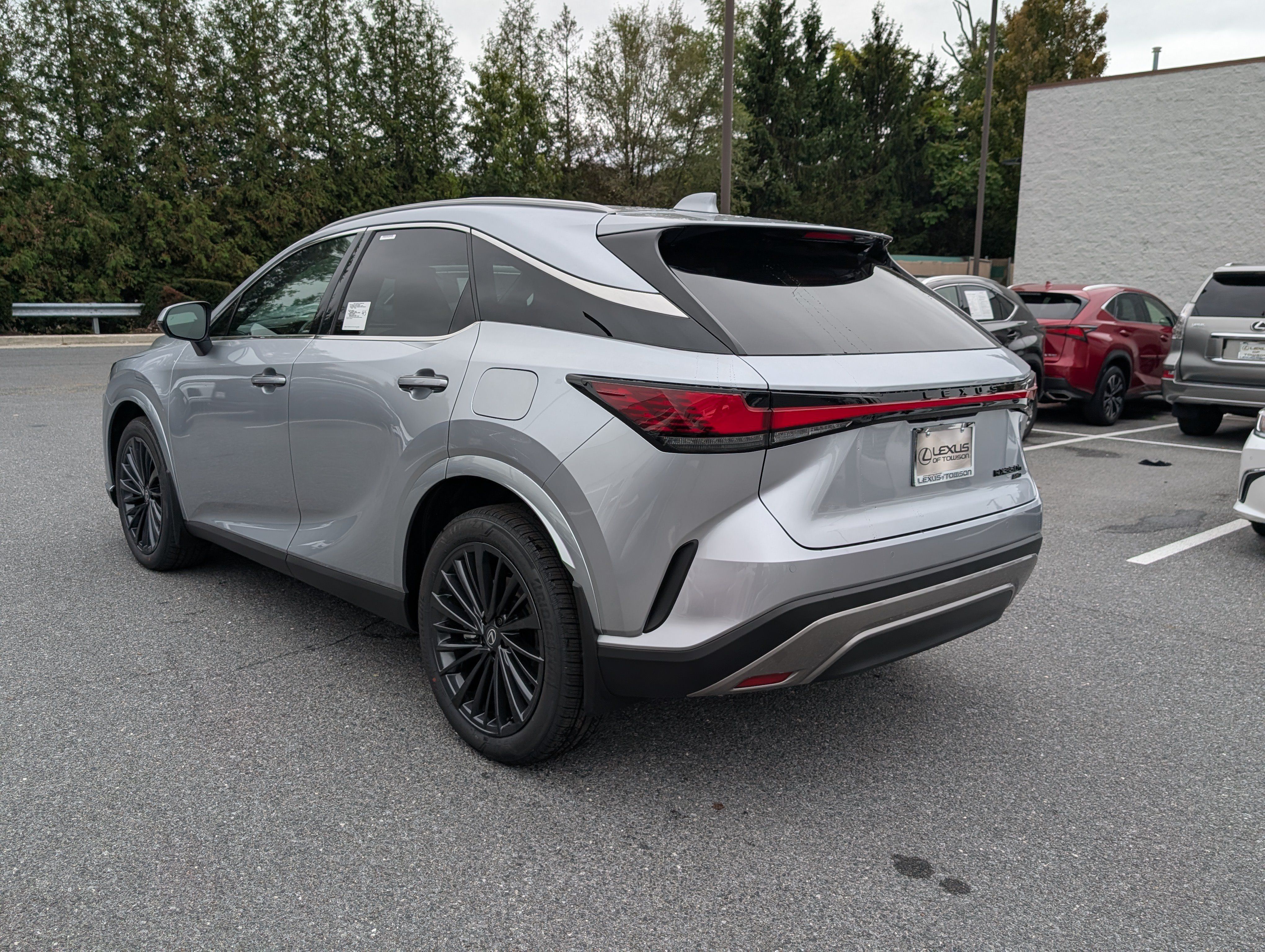 New 2026 Lexus RX 350h w/ Convenience Package AWD/4WD image 3
