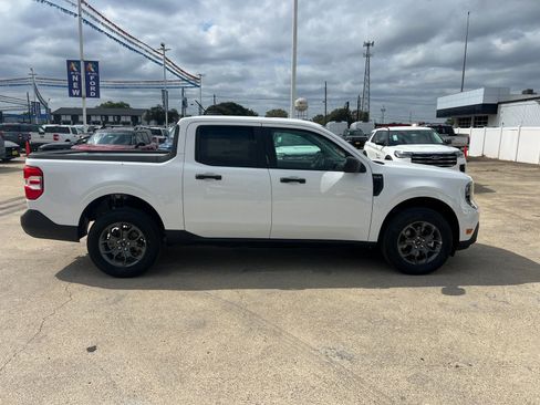 New 2025 Ford Maverick XLT FWD image 2