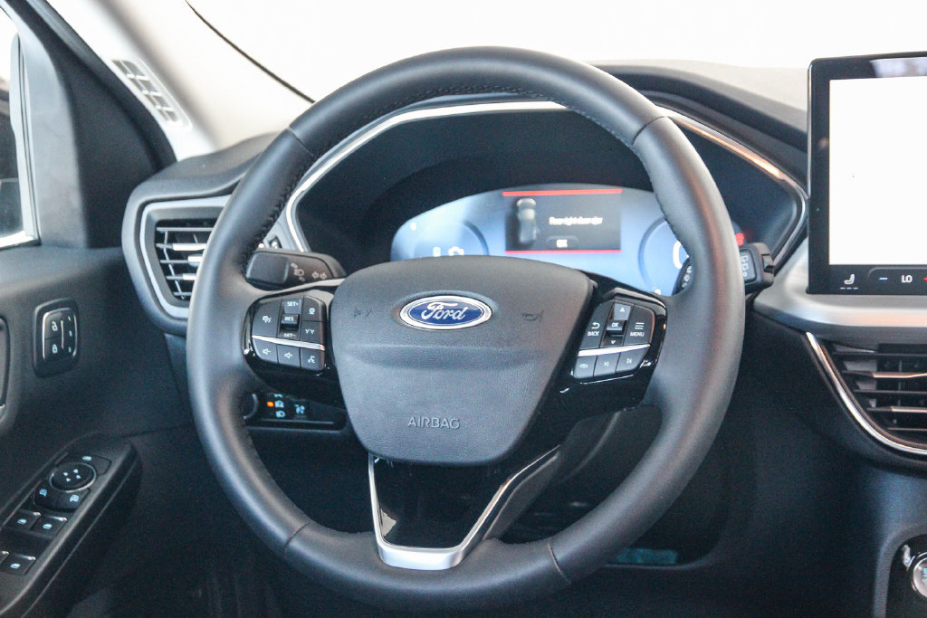 Certified 2023 Ford Escape SE w/ PHEV Premium Package FWD image 19