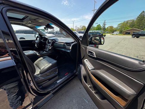 Used 2018 GMC Yukon Denali w/ Denali Ultimate Package AWD/4WD image 27