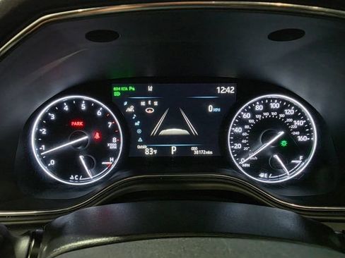 Used 2022 Toyota Avalon Limited w/ Advanced Safety Package FWD image 17