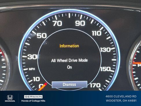 Used 2023 GMC Acadia Denali w/ Denali Technology Package AWD/4WD image 35
