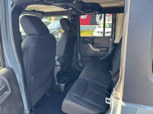 Used 2014 Jeep Wrangler Unlimited Sport w/ Quick Order Package 24S AWD/4WD image 12