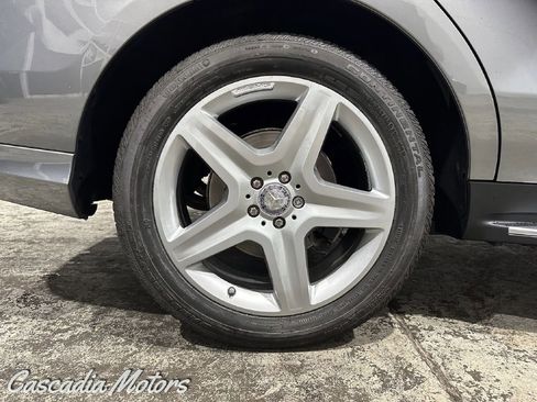 Used 2015 Mercedes-Benz ML 400 4MATIC image 32