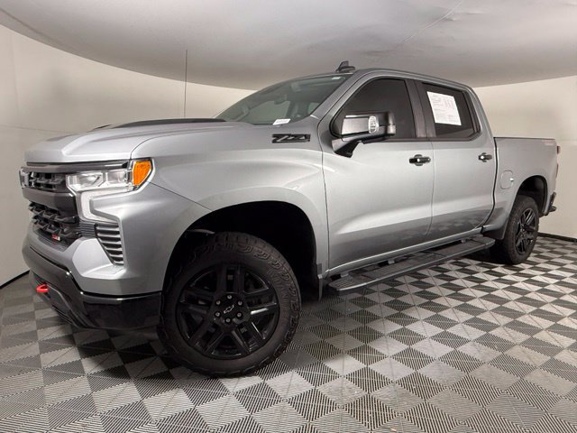 Used 2023 Chevrolet Silverado 1500 LT Trail Boss w/ Convenience Package II AWD/4WD image 1