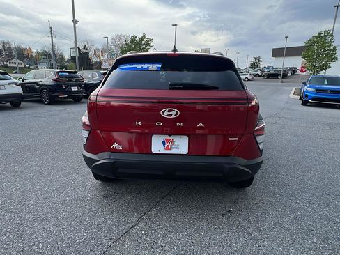 Used 2025 Hyundai Kona SEL AWD/4WD image 5