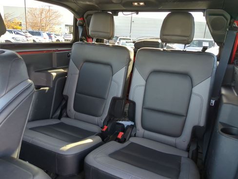 Used 2024 Ford Bronco Big Bend image 30