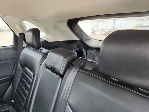 Used 2020 Ford Edge SEL image 13