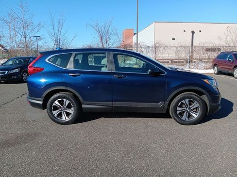 Used 2018 Honda CR-V LX image 2