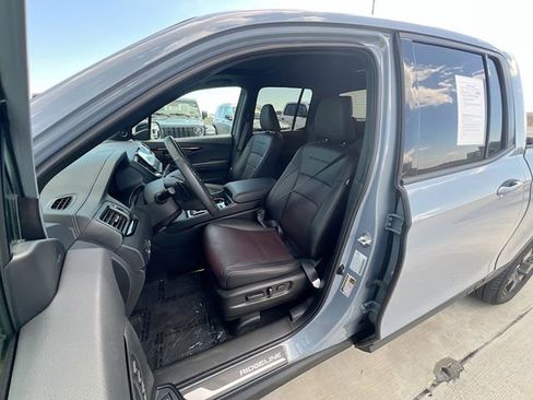 Used 2024 Honda Ridgeline Black Edition image 14