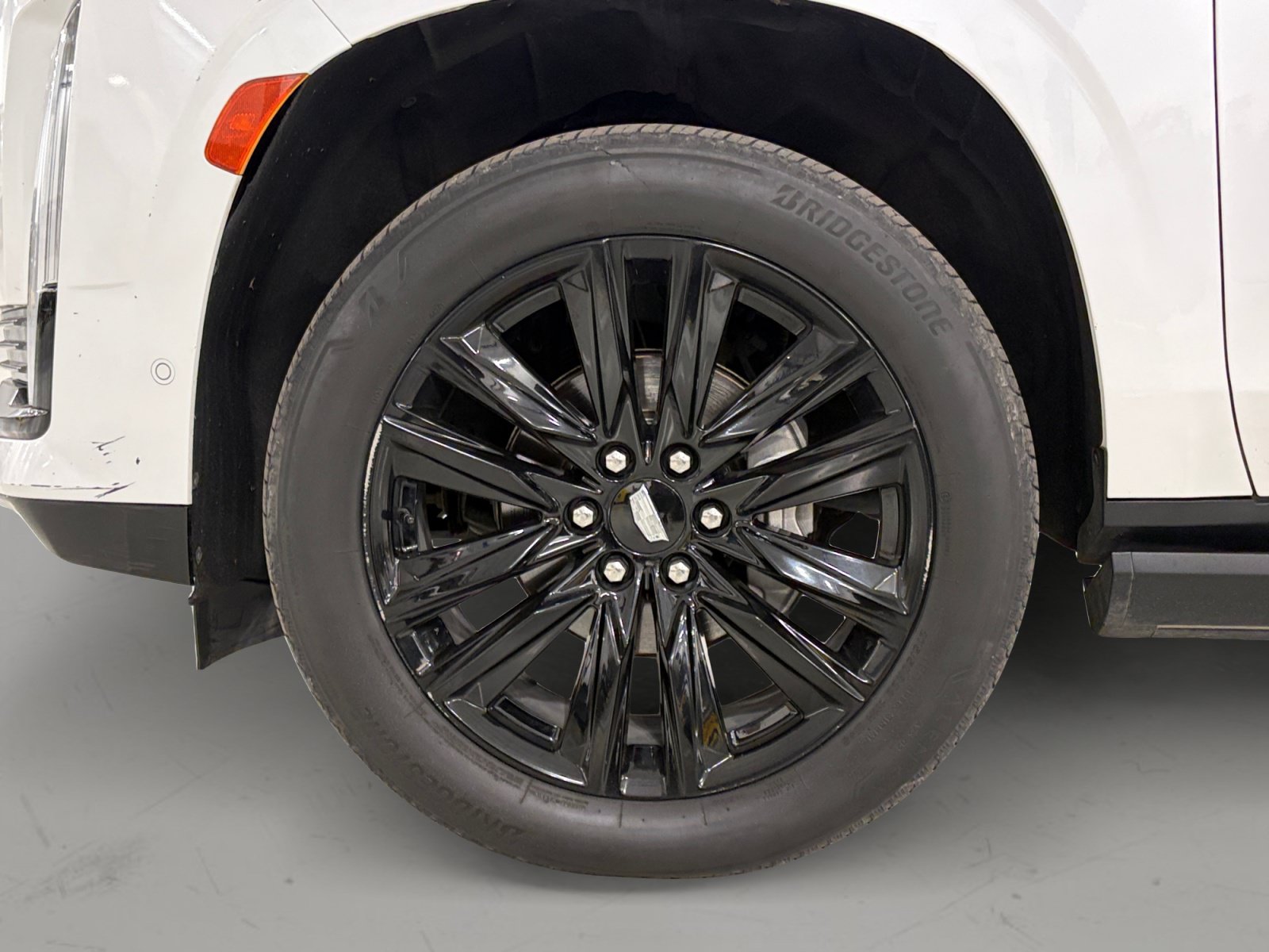 Used 2023 Cadillac Escalade ESV Sport w/ Touring Package AWD/4WD image 9