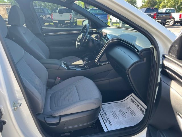 Used 2022 Hyundai Santa Cruz SEL Premium w/ Cargo Package AWD/4WD image 9