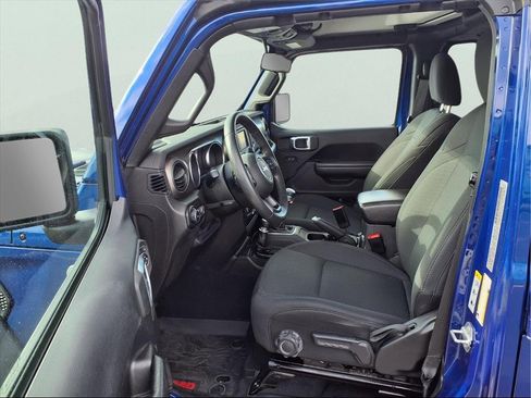 Used 2018 Jeep Wrangler Unlimited Sport S image 19