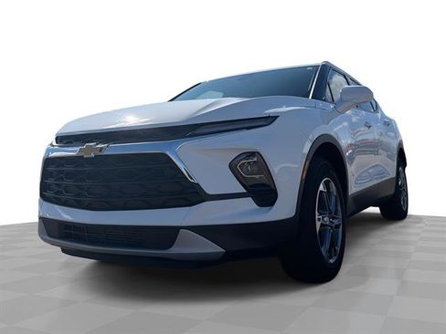 Certified 2023 Chevrolet Blazer LT w/ Convenience Package image 1