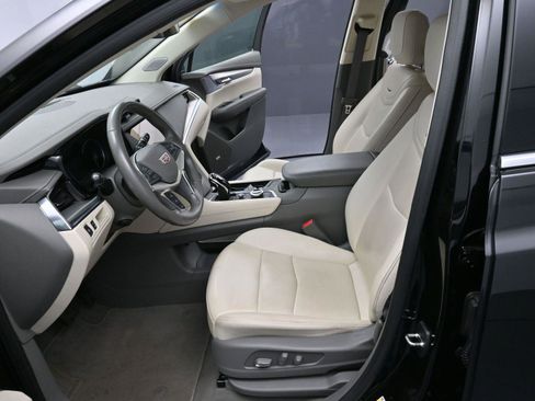 Certified 2023 Cadillac XT5 Premium Luxury image 13