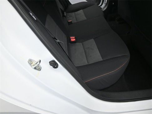 New 2025 Nissan Sentra SR image 31