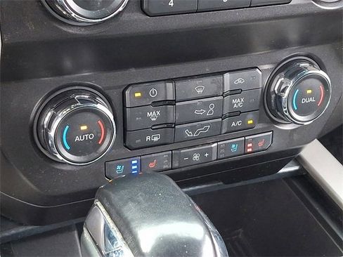 Used 2019 Ford F150 Lariat image 15