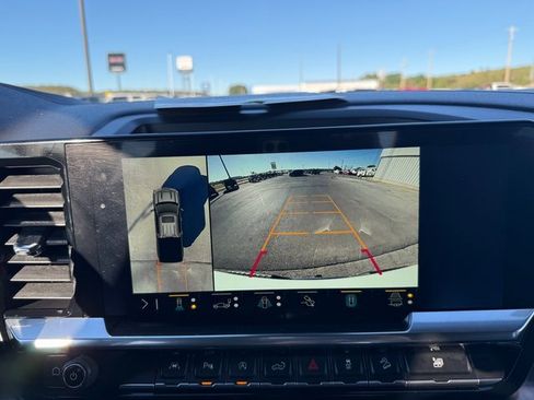 Used 2023 Chevrolet Silverado 1500 LTZ image 16