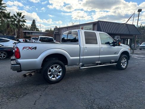 Used 2016 Ford F250 Lariat AWD/4WD image 8