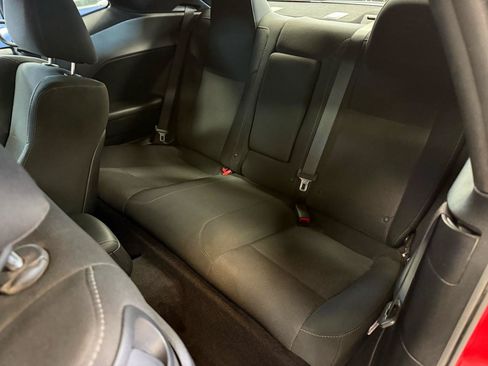 Used 2016 Dodge Challenger R/T RWD image 37