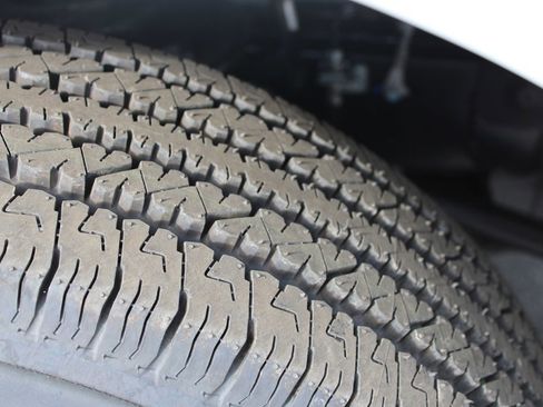 Used 2025 Chevrolet Express 2500 Extended w/ Communications Package image 35