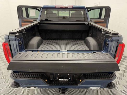 Used 2024 GMC Sierra 1500 Denali Ultimate image 41