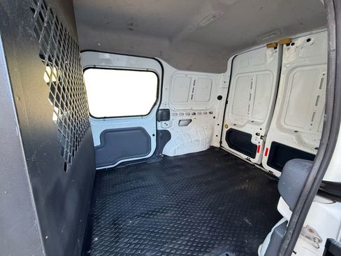 Used 2011 Ford Transit Connect XLT FWD image 18
