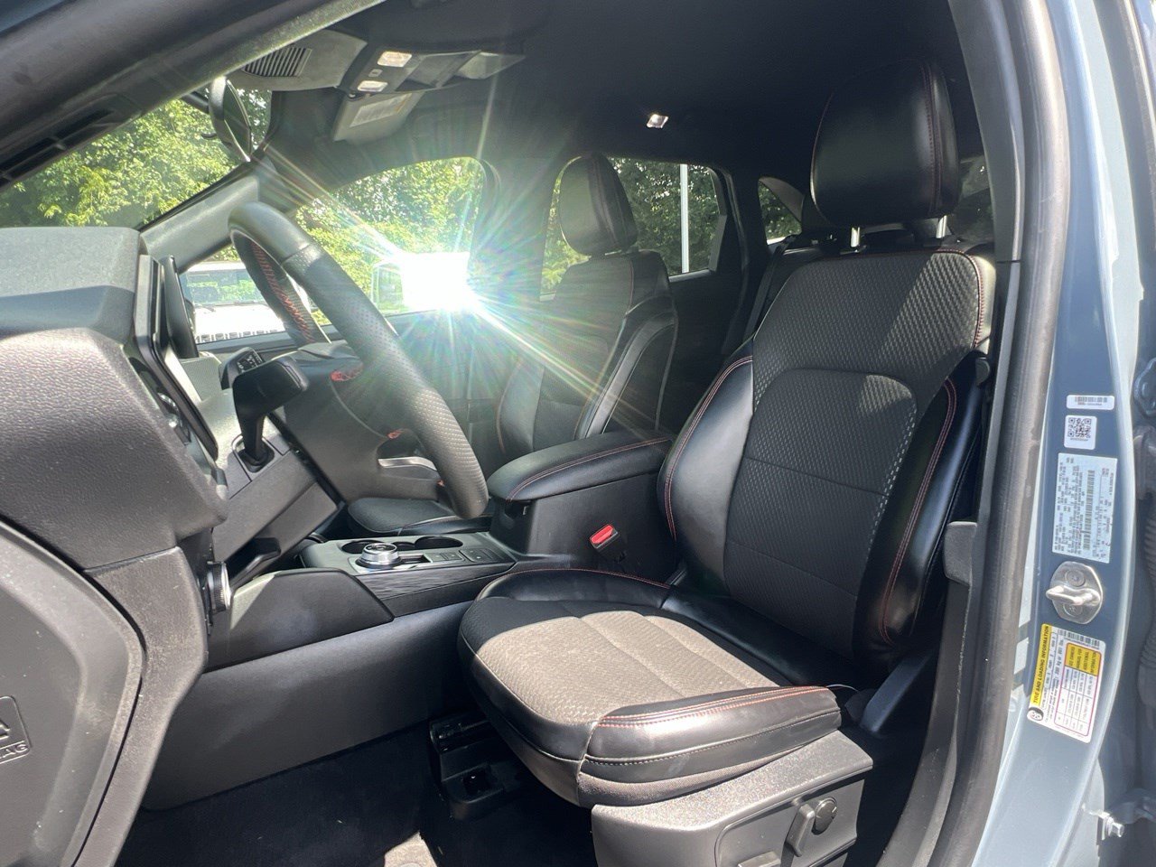 Used 2024 Ford Escape ST-Line FWD image 11