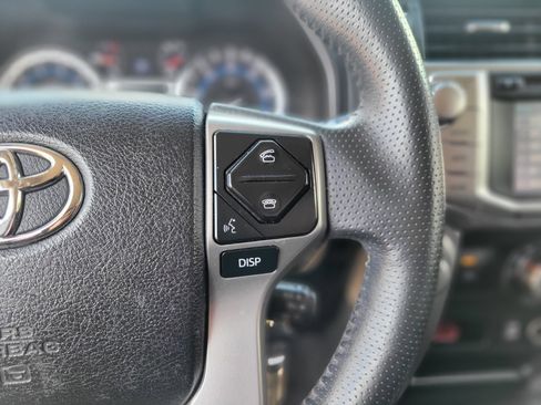 Used 2019 Toyota 4Runner SR5 Premium image 28