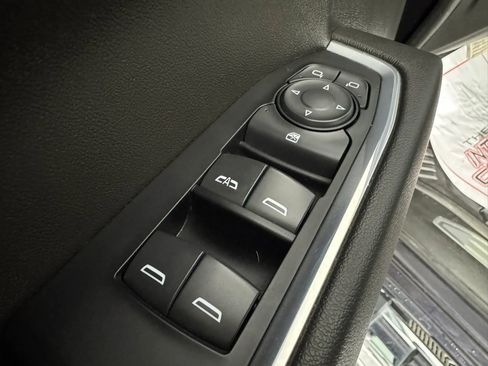 Used 2022 Chevrolet Silverado 1500 RST w/ Convenience Package II AWD/4WD image 37