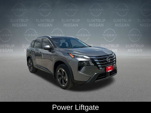 Used 2024 Nissan Rogue SV w/ SV Premium Package AWD/4WD image 10