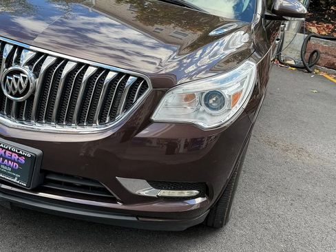 Used 2017 Buick Enclave Leather image 8