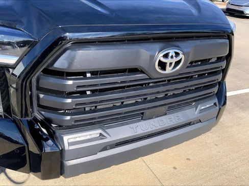 Used 2023 Toyota Tundra SR5 image 31