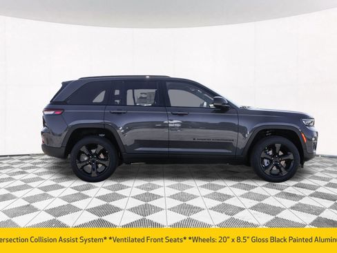 New 2025 Jeep Grand Cherokee Limited w/ Luxury Tech Group II image 10