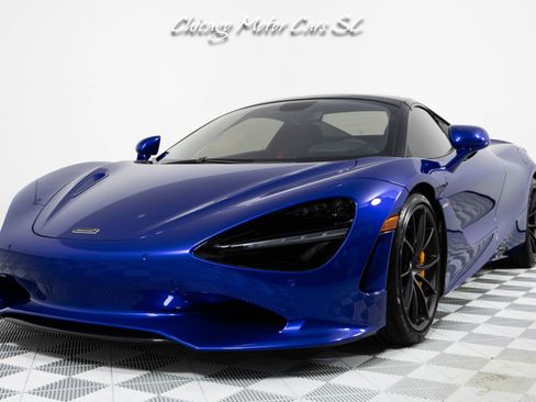 Used 2026 McLaren 750S Spider RWD image 11