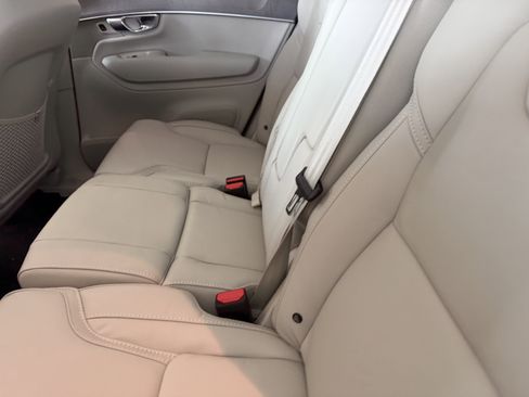 New 2026 Volvo XC90 B6 Ultra AWD/4WD image 14