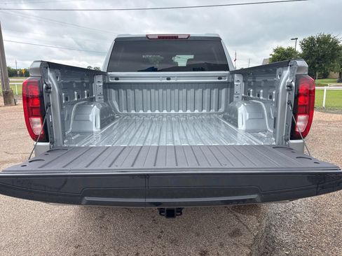 New 2026 GMC Sierra 1500 Pro AWD/4WD image 27
