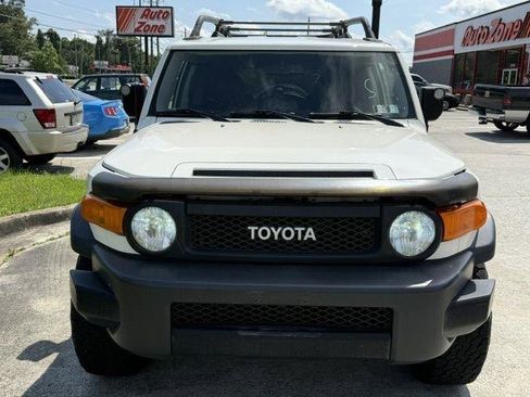 Used 2010 Toyota FJ Cruiser 4WD image 14