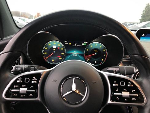 Used 2022 Mercedes-Benz GLC 300 4MATIC w/ Driver Assistance Package image 19