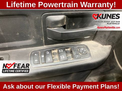 Used 2018 RAM 2500 Tradesman w/ Chrome Appearance Group image 13