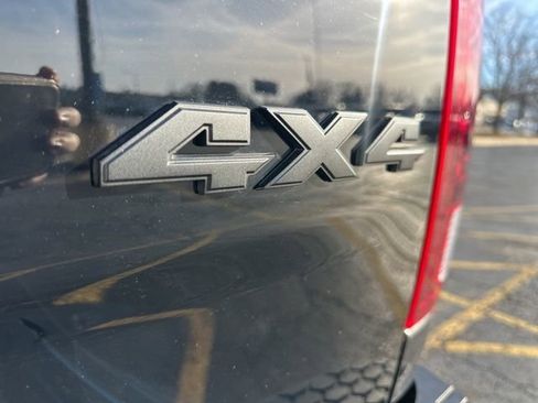 Used 2022 RAM 1500 Classic Warlock image 14