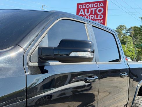 Used 2019 RAM 1500 Laramie RWD image 8