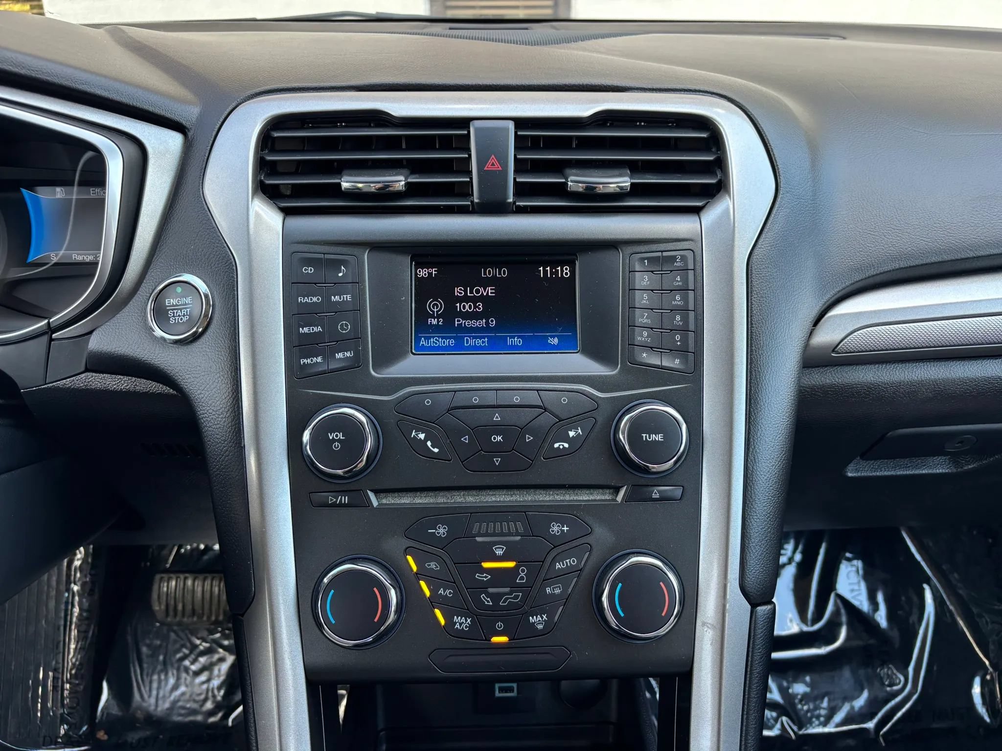 Used 2018 Ford Fusion S FWD image 26