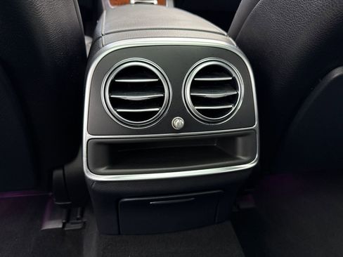 Used 2015 Mercedes-Benz S 550 Sedan image 39