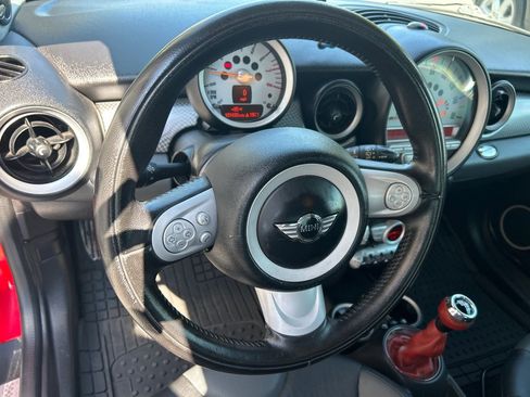 Used 2010 MINI Cooper S image 15
