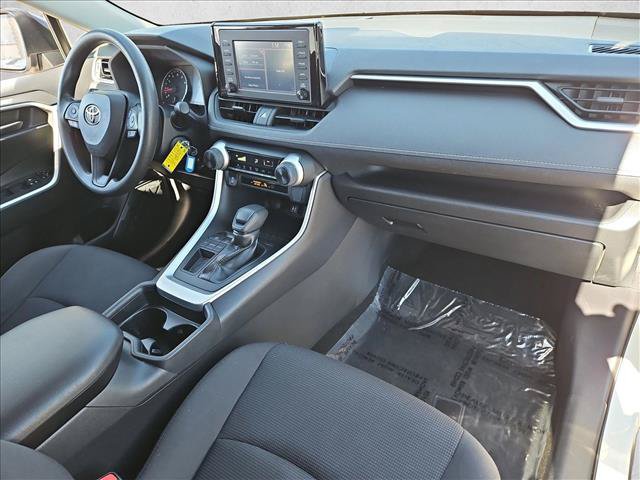 Used 2019 Toyota RAV4 LE w/ All Weather Liner Package FWD image 26